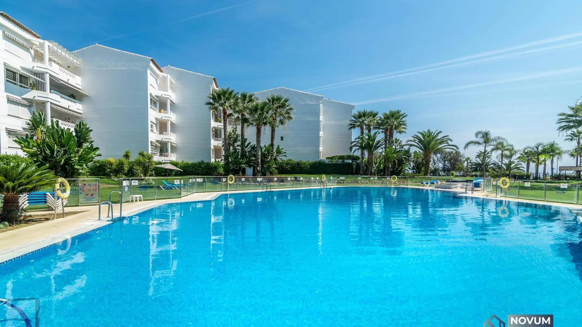 Apartment Lovely 1 Bdrm Rental Unit W/ Pool In Puerto Banus Marbella